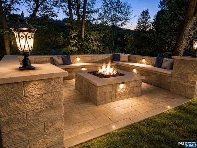 225 Saddle River Road, Saddle River, NJ 07458