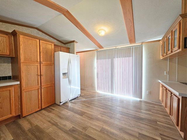 65175 E 160 Road, Wyandotte, OK 74370