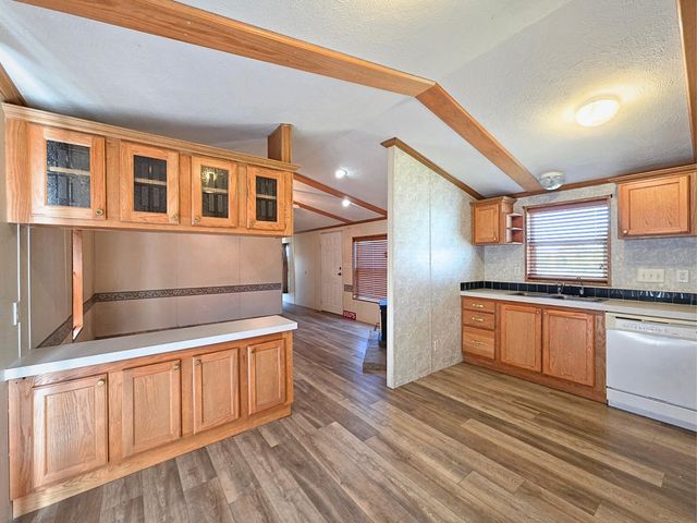 65175 E 160 Road, Wyandotte, OK 74370