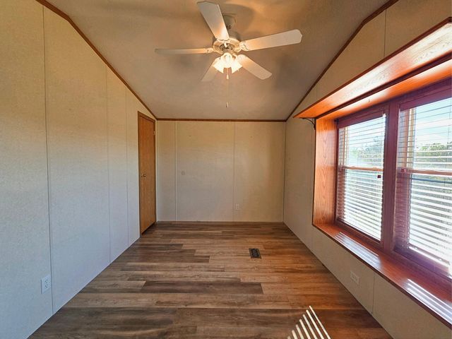 65175 E 160 Road, Wyandotte, OK 74370