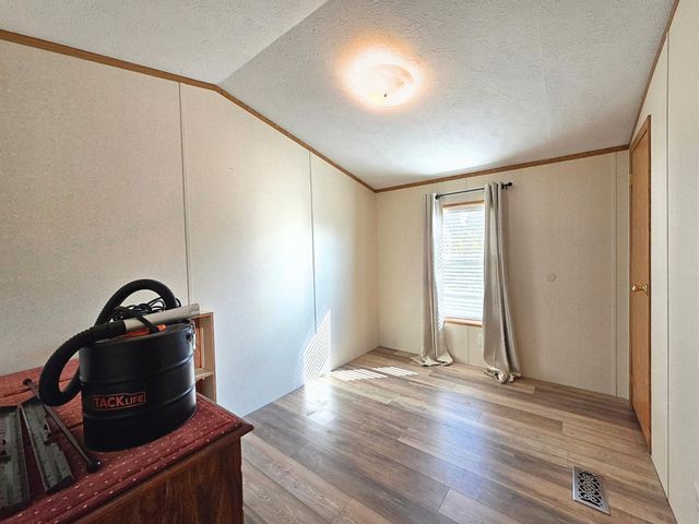 65175 E 160 Road, Wyandotte, OK 74370