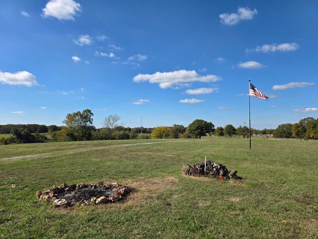 65175 E 160 Road, Wyandotte, OK 74370