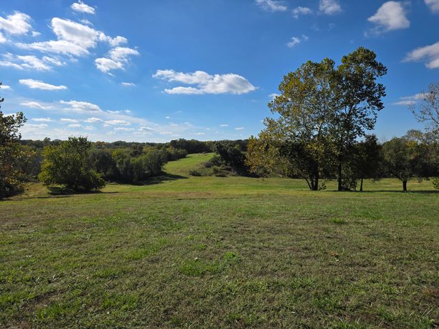 65175 E 160 Road, Wyandotte, OK 74370