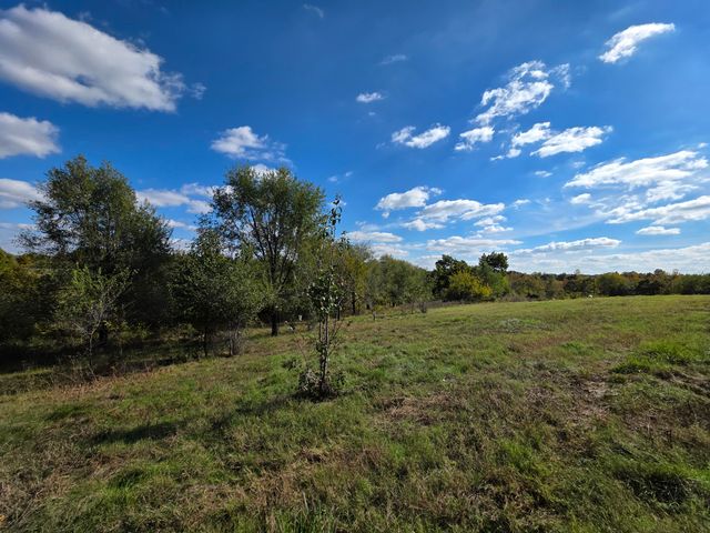 65175 E 160 Road, Wyandotte, OK 74370