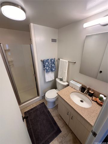 225 Queen Street 16A, Honolulu, HI 96813