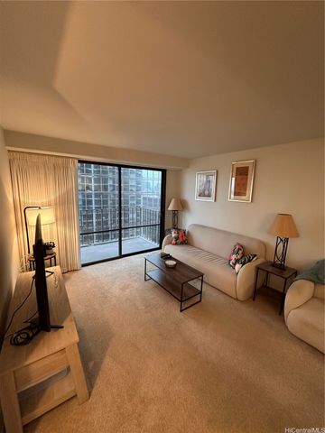 225 Queen Street 16A, Honolulu, HI 96813