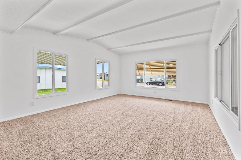 358 Bonanza Dr, Boise, ID 83713 photo 13