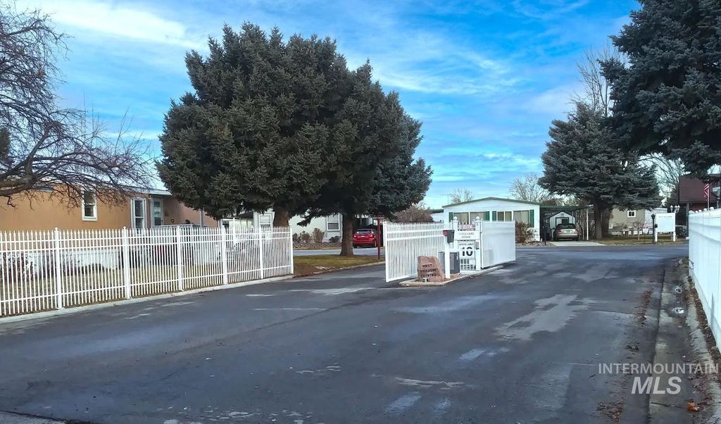 358 Bonanza Dr, Boise, ID 83713 photo 25