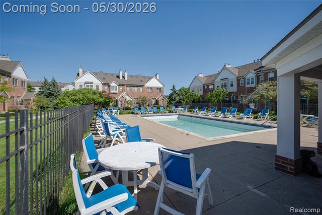 1727 Campau Farms Circle, Detroit, MI 48207