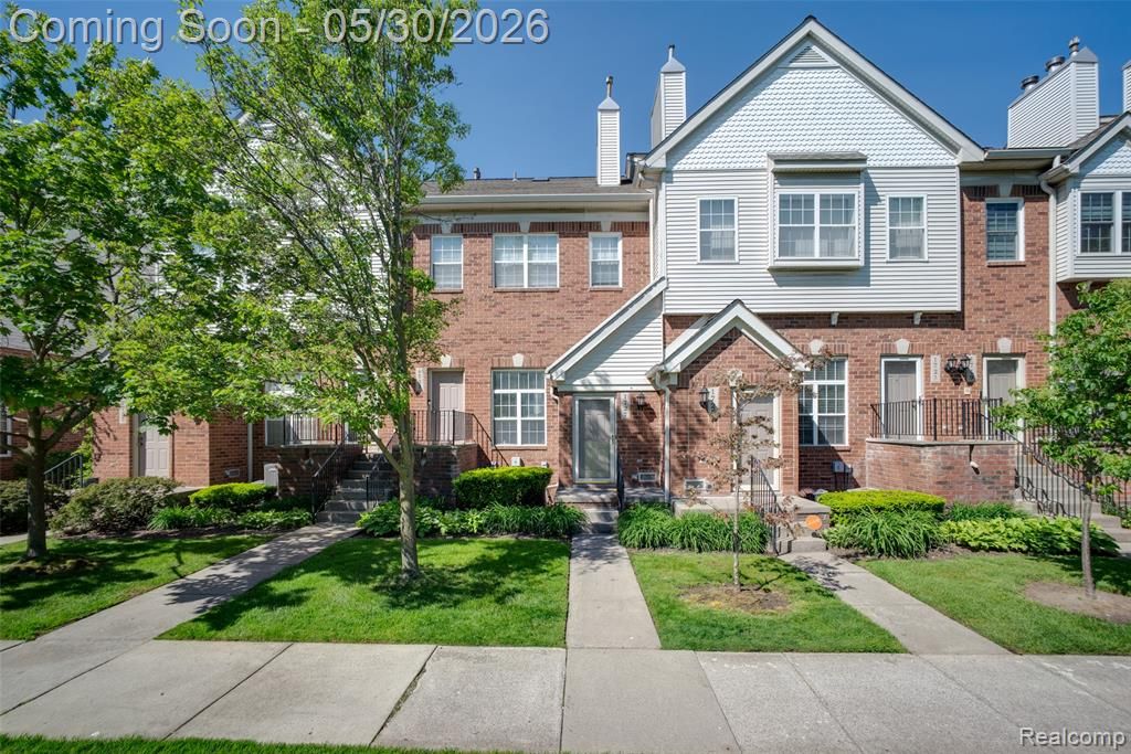 1727 Campau Farms Circle, Detroit, MI 48207