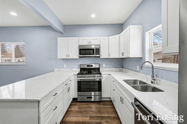 305 W Congress Street, Greenville, MI 48838