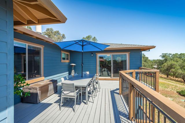 5361 Quail Hollow Ct, Pilot Hill, CA 95664