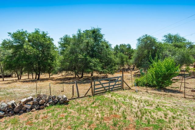 5361 Quail Hollow Ct, Pilot Hill, CA 95664