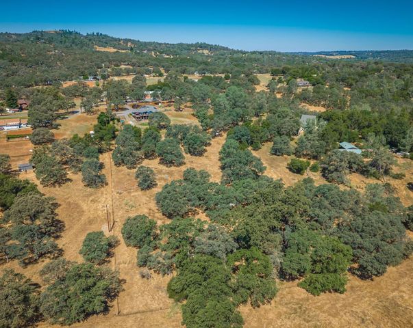 5361 Quail Hollow Ct, Pilot Hill, CA 95664