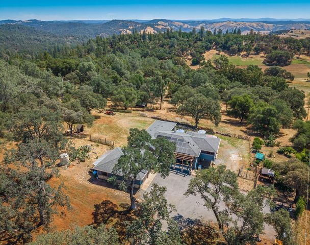 5361 Quail Hollow Ct, Pilot Hill, CA 95664