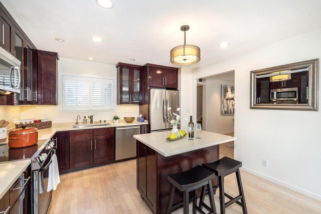 662 Draco Lane, Foster City, CA 94404