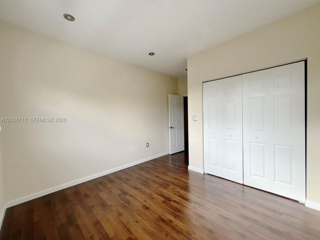 8800 NW 97th Avenue 204, Doral, FL 33178