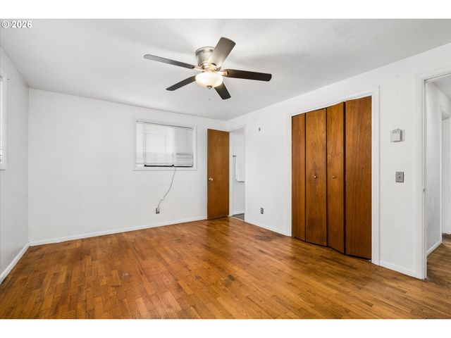 1061 WAITE St, Eugene, OR 97402