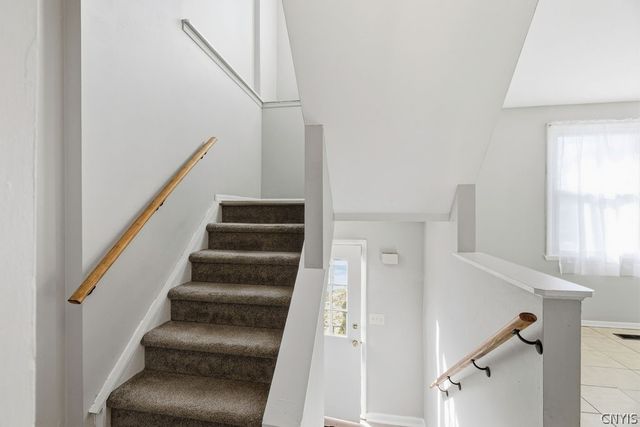 8385 Shallowcreek Road A, Clay, NY 13090