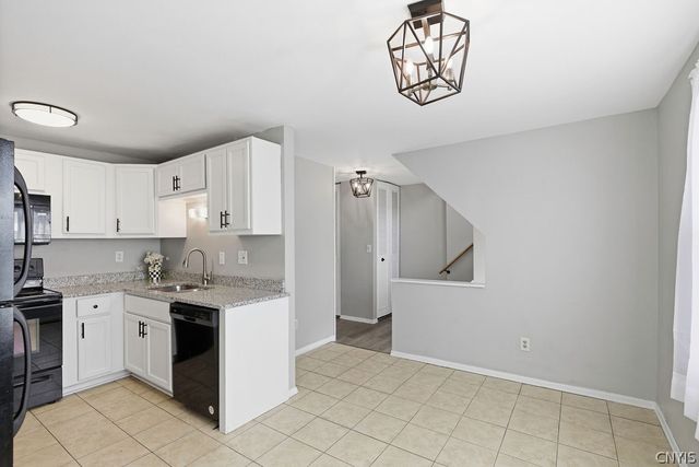 8385 Shallowcreek Road A, Clay, NY 13090