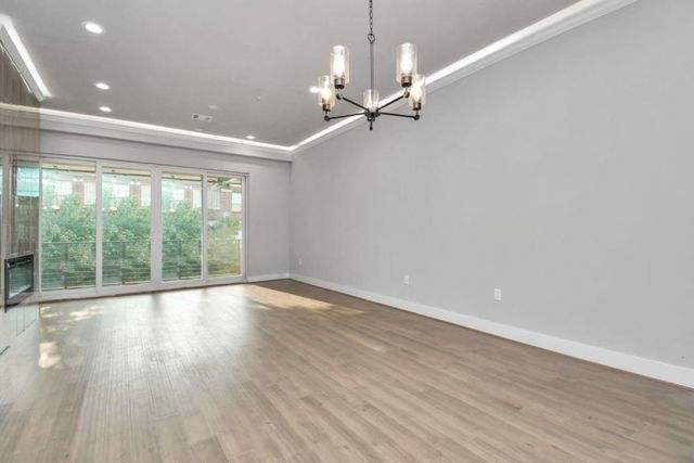 1320 Eberhard Street, Houston, TX 77019