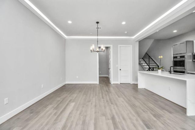 1320 Eberhard Street, Houston, TX 77019