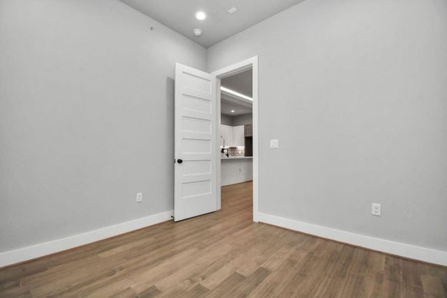 1320 Eberhard Street, Houston, TX 77019