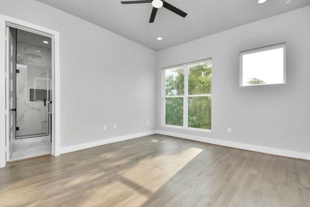 1320 Eberhard Street, Houston, TX 77019