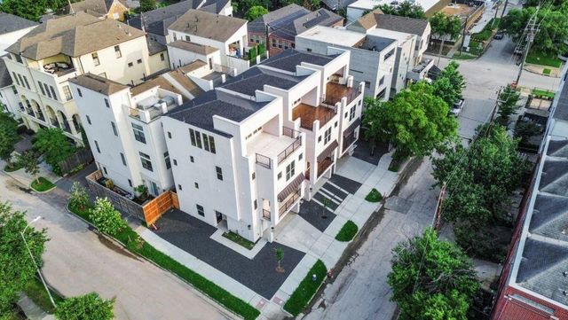 1320 Eberhard Street, Houston, TX 77019