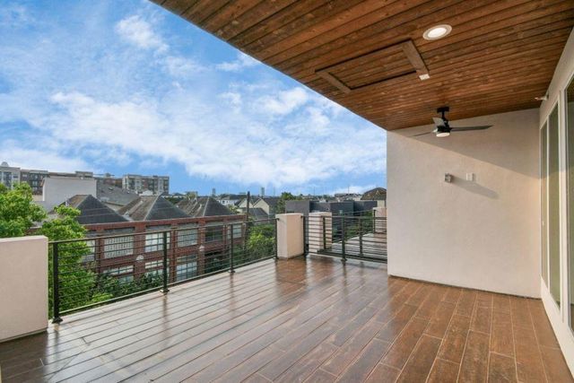 1320 Eberhard Street, Houston, TX 77019