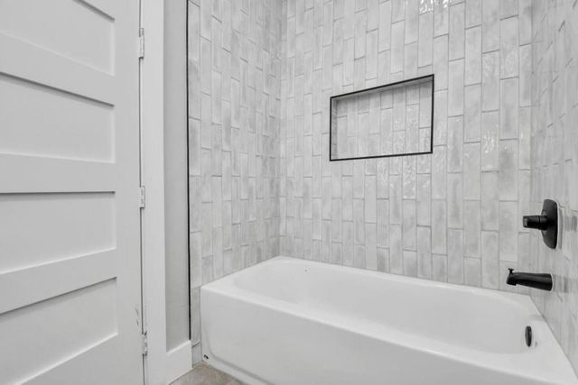 1320 Eberhard Street, Houston, TX 77019