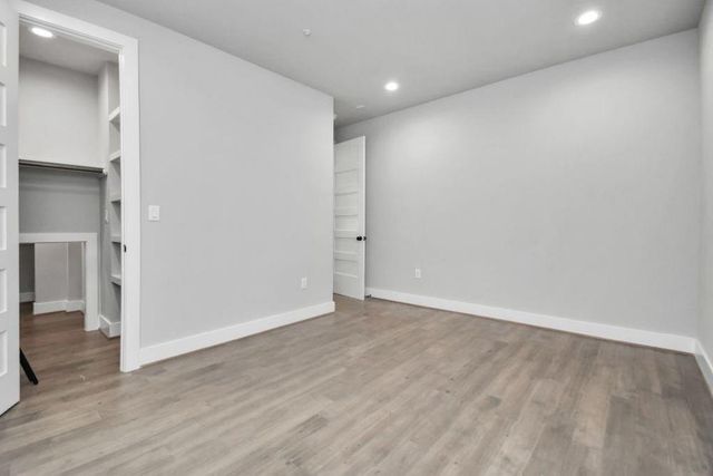 1320 Eberhard Street, Houston, TX 77019