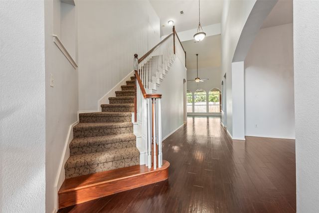 7921 Stansfield Drive, Fort Worth, TX 76137