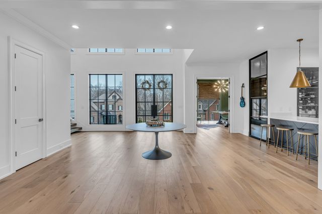 7060 Lanceleaf Dr, College Grove, TN 37046