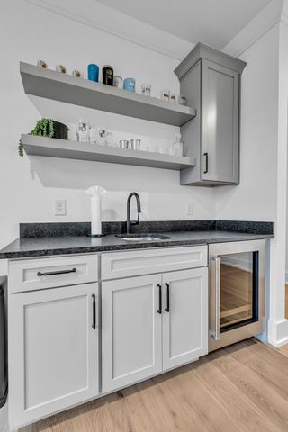 7060 Lanceleaf Dr, College Grove, TN 37046