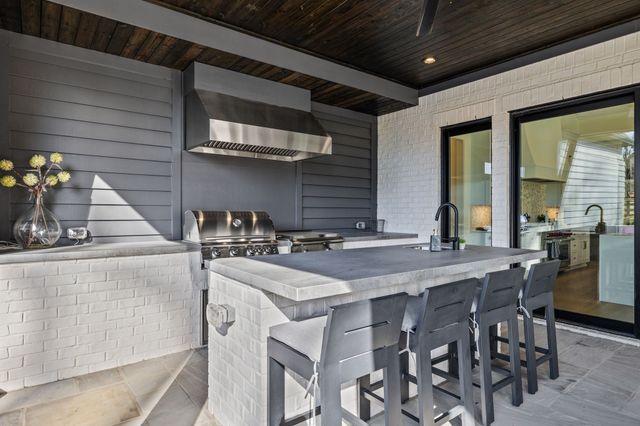 7060 Lanceleaf Dr, College Grove, TN 37046