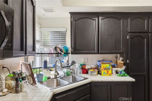 24311 Via Vargas Dr, Moreno Valley, CA 92553