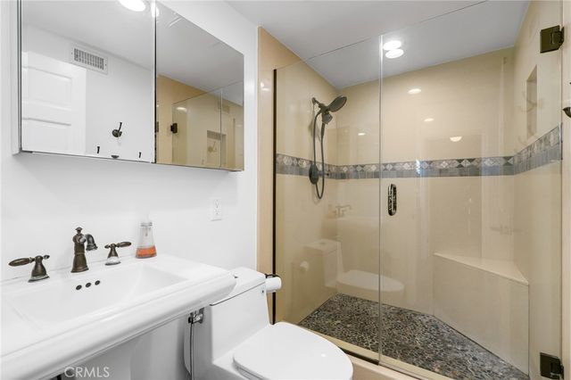 5109 Saratoga Avenue, Cypress, CA 90630