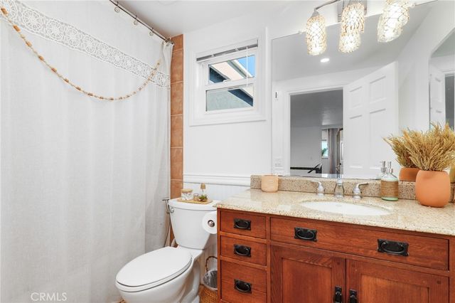 5109 Saratoga Avenue, Cypress, CA 90630