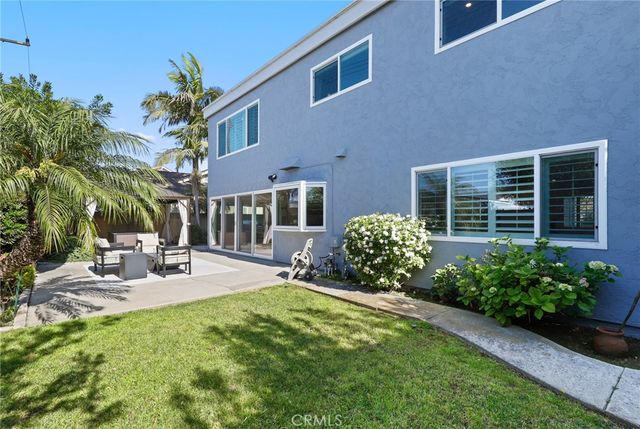 5109 Saratoga Avenue, Cypress, CA 90630