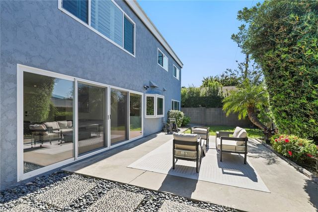 5109 Saratoga Avenue, Cypress, CA 90630
