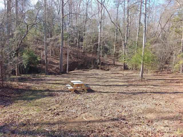 464 Hamrick Road, Mooresboro, NC 28114