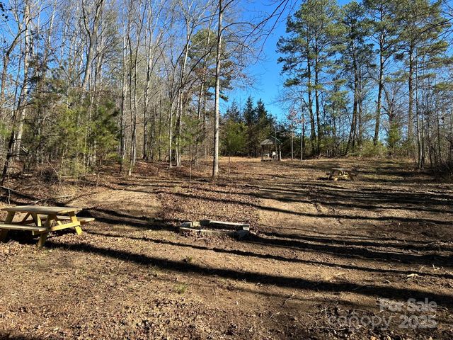 464 Hamrick Road, Mooresboro, NC 28114