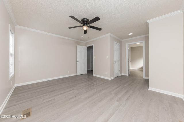 307 Shipmans Pike, Jacksonville, NC 28546