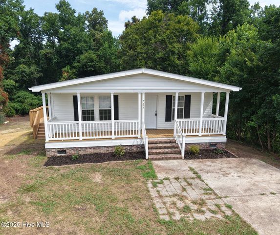 307 Shipmans Pike, Jacksonville, NC 28546