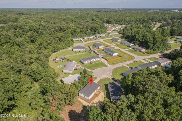 307 Shipmans Pike, Jacksonville, NC 28546