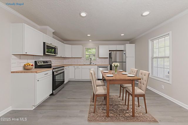 307 Shipmans Pike, Jacksonville, NC 28546