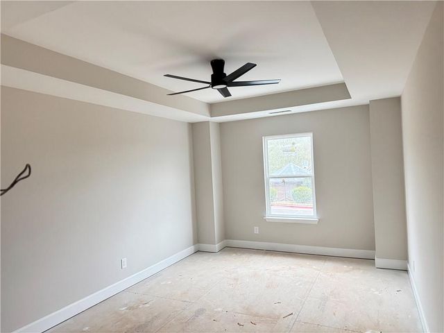 2804 Dorsey Peek Rd, Gainesville, GA 30507