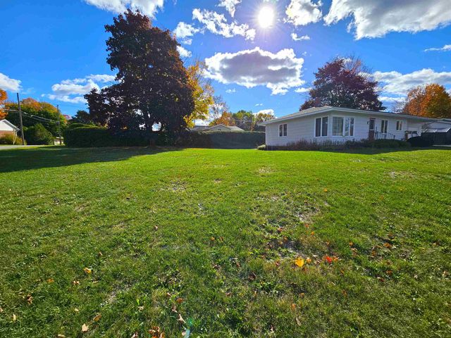 184 Sloan Street, Newport City, VT 05855