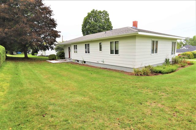 184 Sloan Street, Newport City, VT 05855